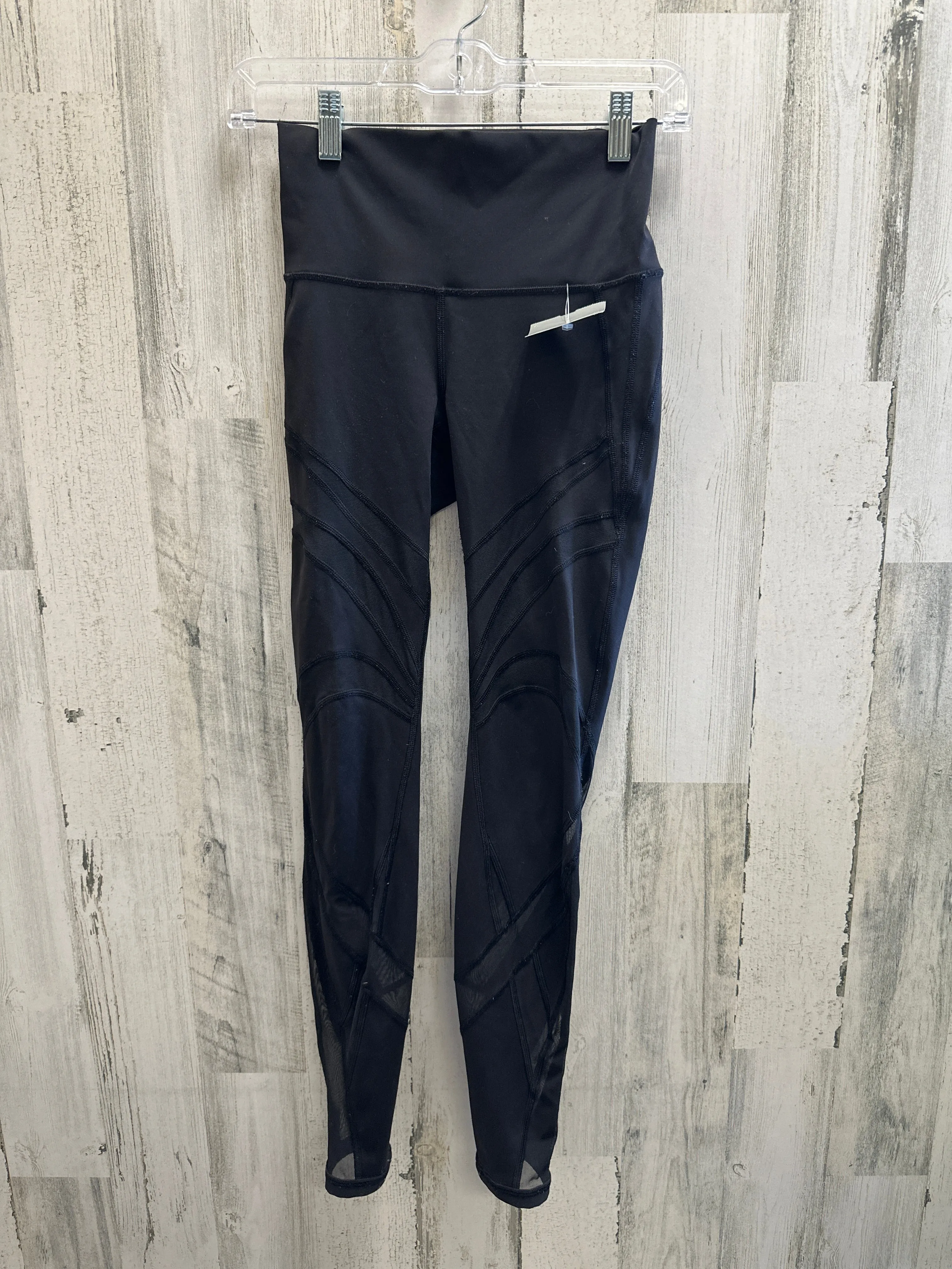 Athletic Leggings By Lululemon  Size: 4